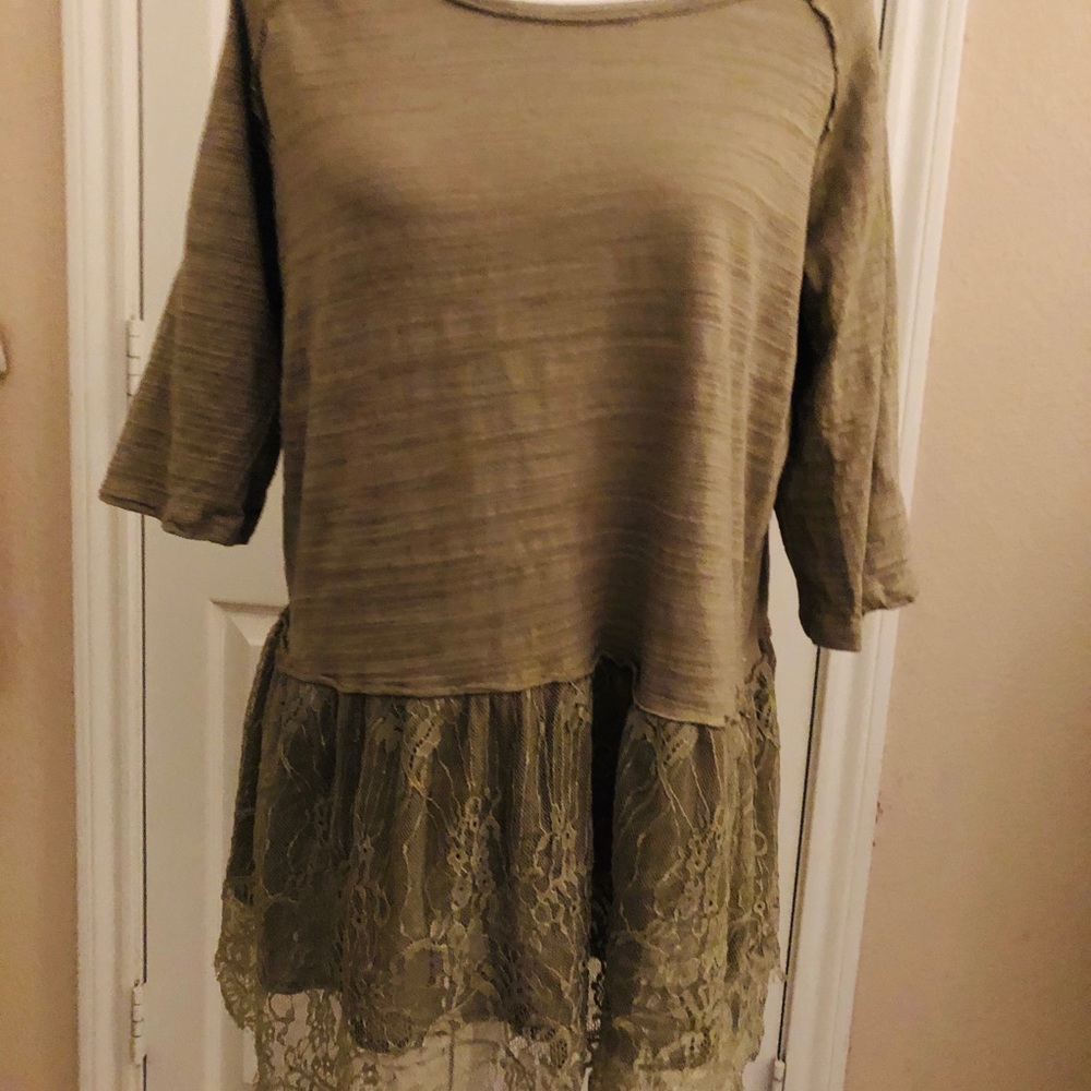 Moss Green Lace Ruffled Top